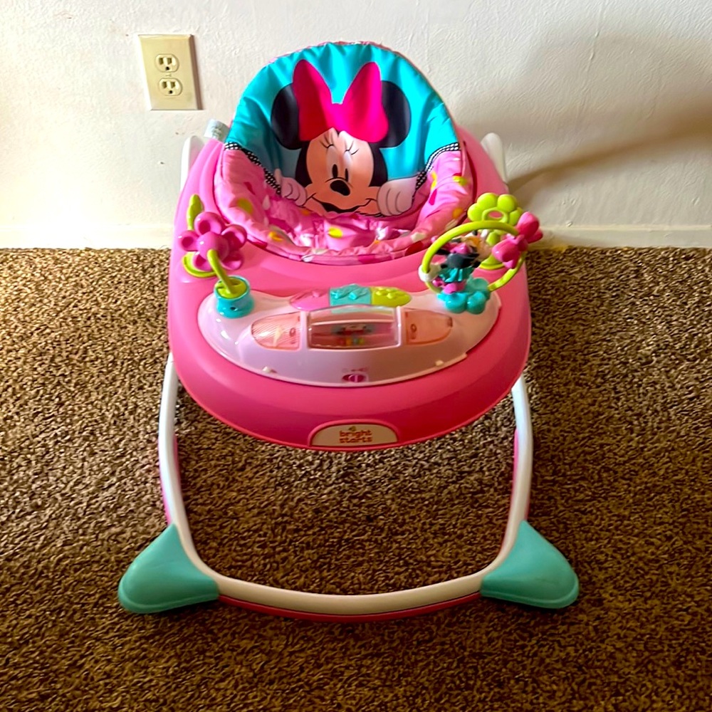 Minnie Mouse walker